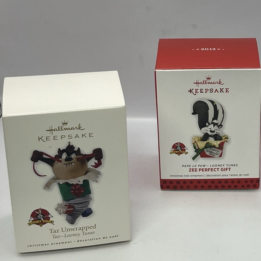 Hallmark Keepsake Looney Tunes Ornaments Taz & Pepe Le Pew 2013 Set Boxed